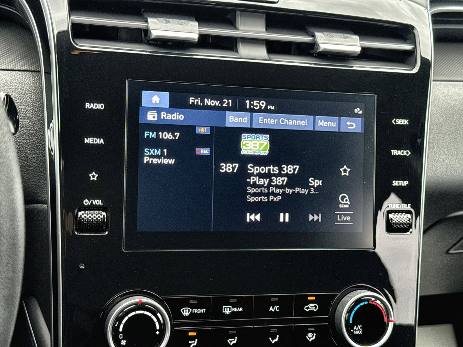 Certified 2023 Hyundai Tucson SEL image 17