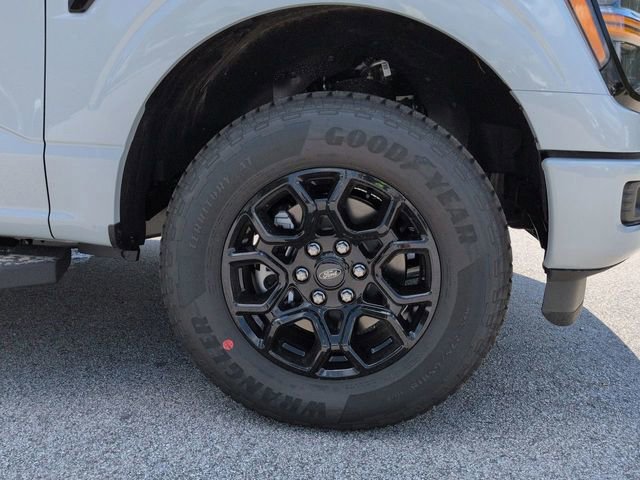 New 2025 Ford F150 XLT w/ Equipment Group 302A MID image 10