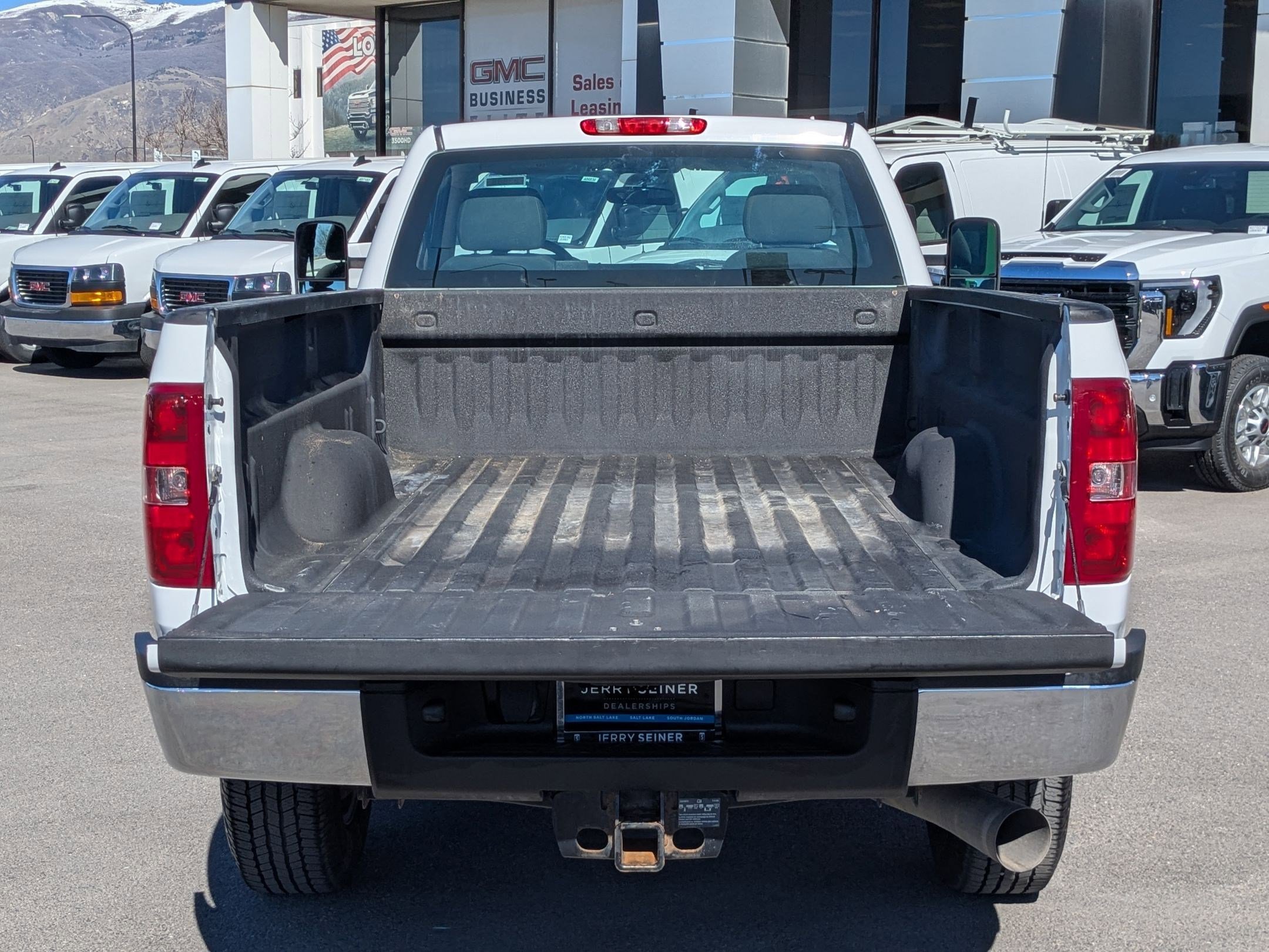 Used 2014 Chevrolet Silverado 3500 W/T image 27