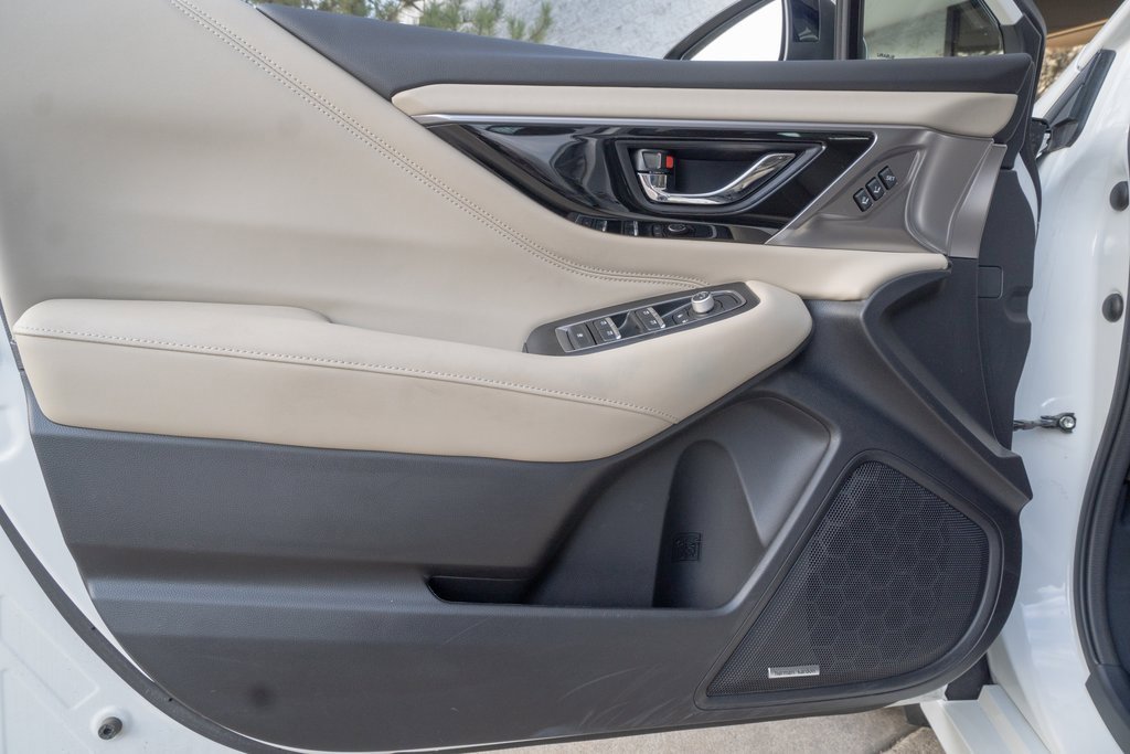 Certified 2025 Subaru Legacy Limited w/ Popular Package #2 image 7