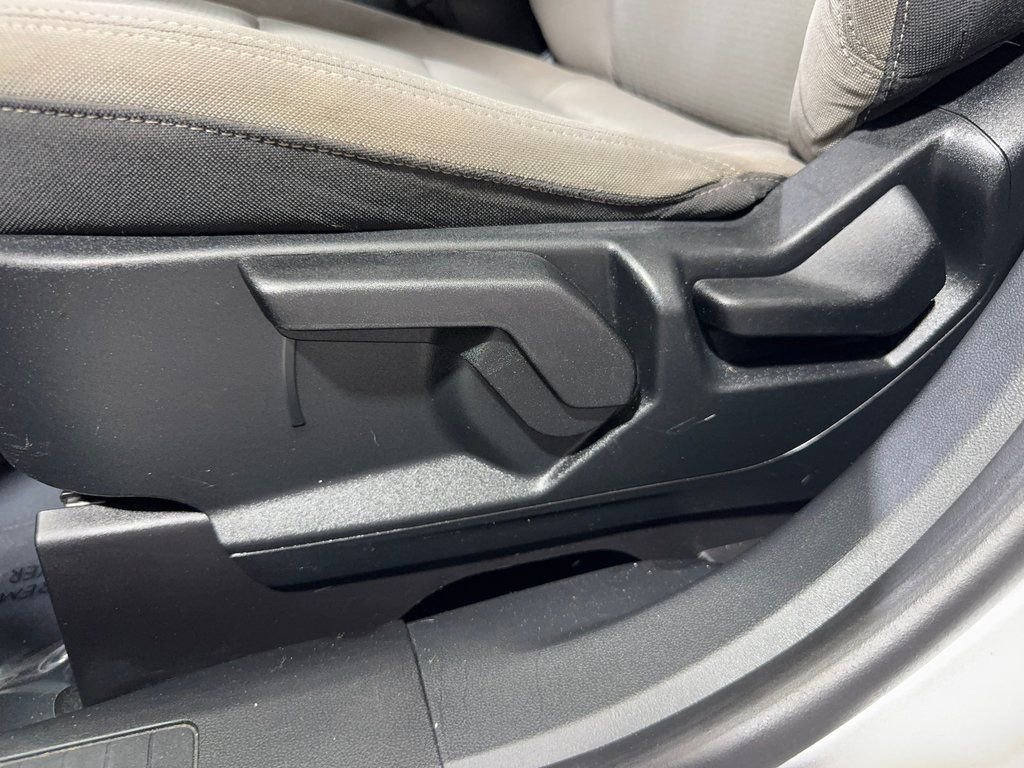 Used 2020 Ford Escape S image 36