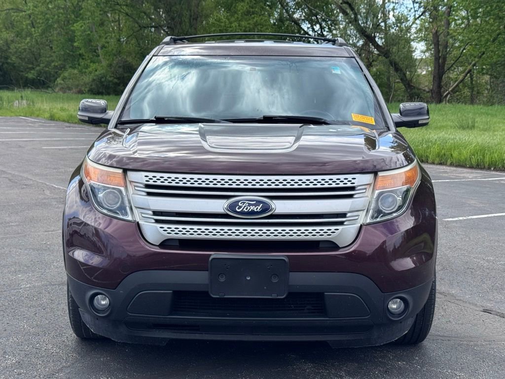 Used 2011 Ford Explorer XLT w/ 202A Rapid Spec Order Code AWD/4WD image 2