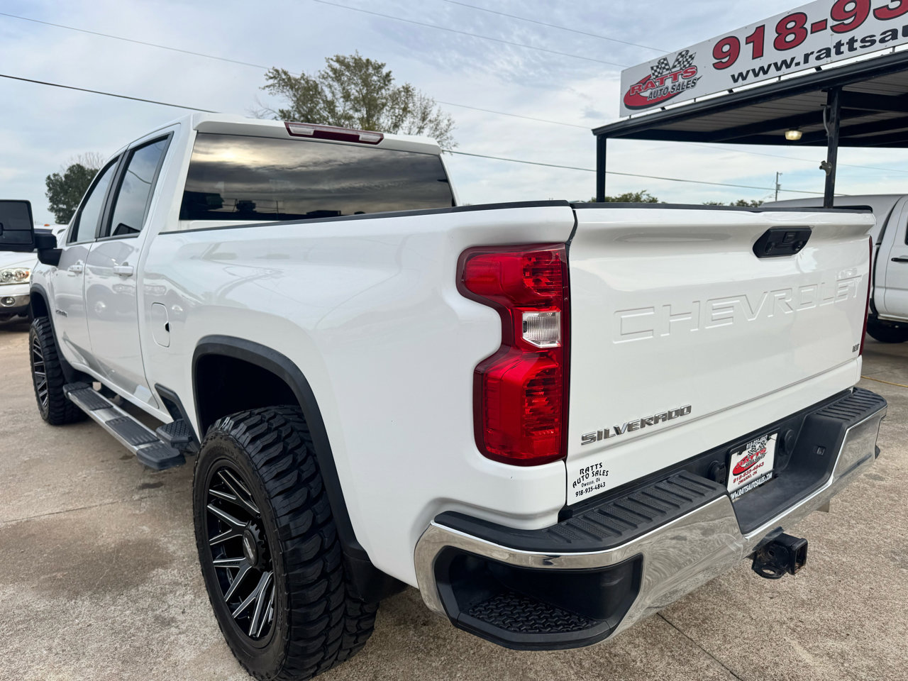 Used 2024 Chevrolet Silverado 2500 LT image 8