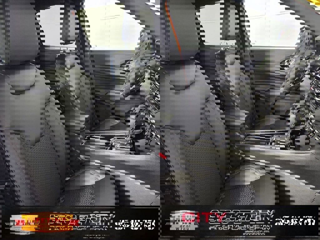 New 2026 Jeep Compass Latitude image 32