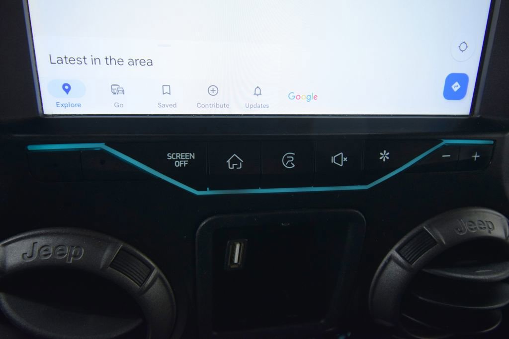 Used 2013 Jeep Wrangler Sport image 29