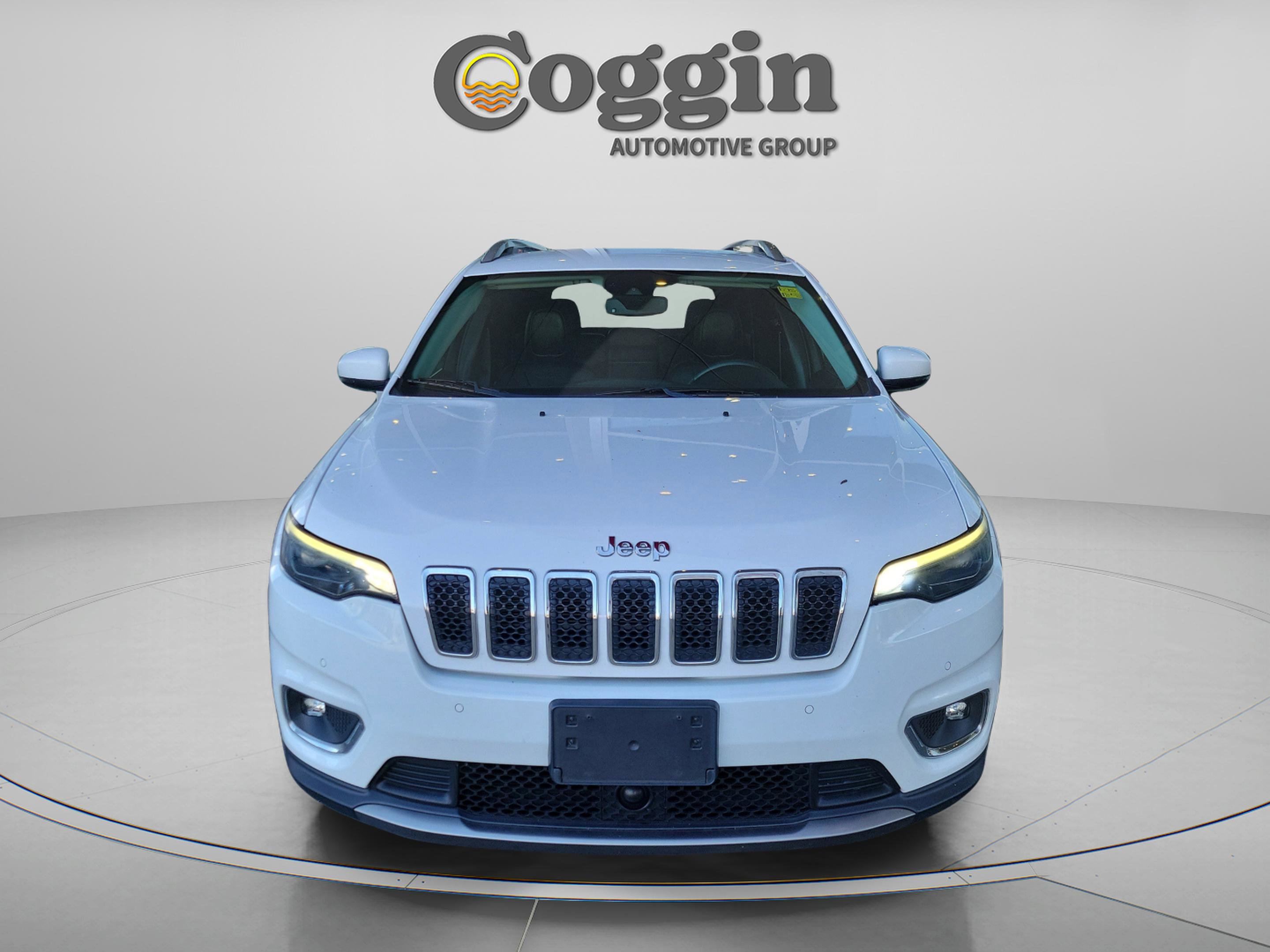 Used 2019 Jeep Cherokee Limited w/ Luxury Group image 5