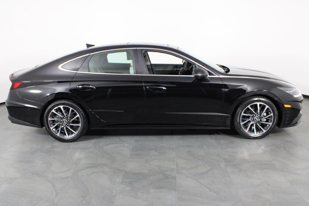 Certified 2023 Hyundai Sonata Limited FWD image 12