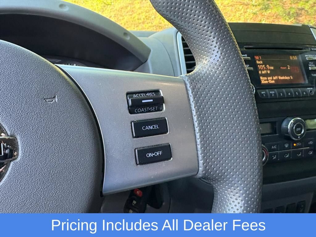 Used 2014 Nissan Frontier SV w/ SV Value Truck Package AWD/4WD image 13
