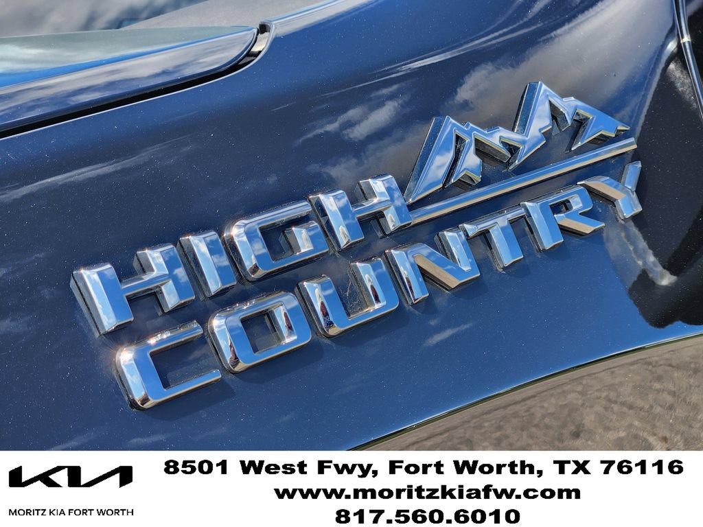 Used 2025 Chevrolet Silverado 1500 High Country w/ High Country Premium Package AWD/4WD image 12