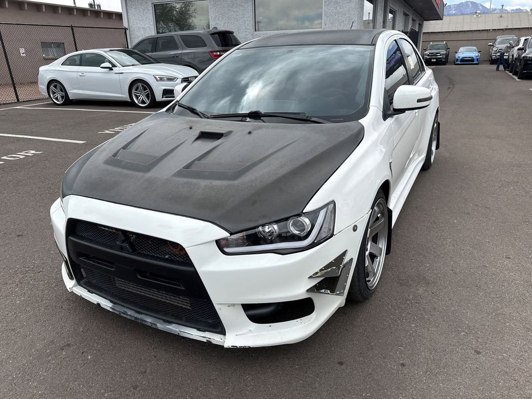 Used 2015 Mitsubishi Lancer Evolution GSR image 3