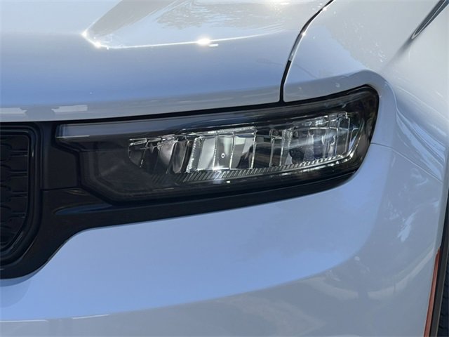 New 2025 Jeep Grand Cherokee L Limited image 40