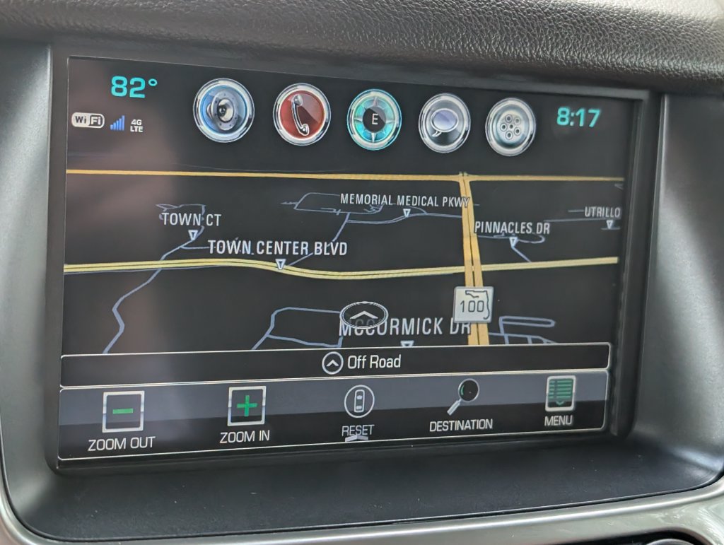 Used 2018 Chevrolet Tahoe Premier AWD/4WD image 24