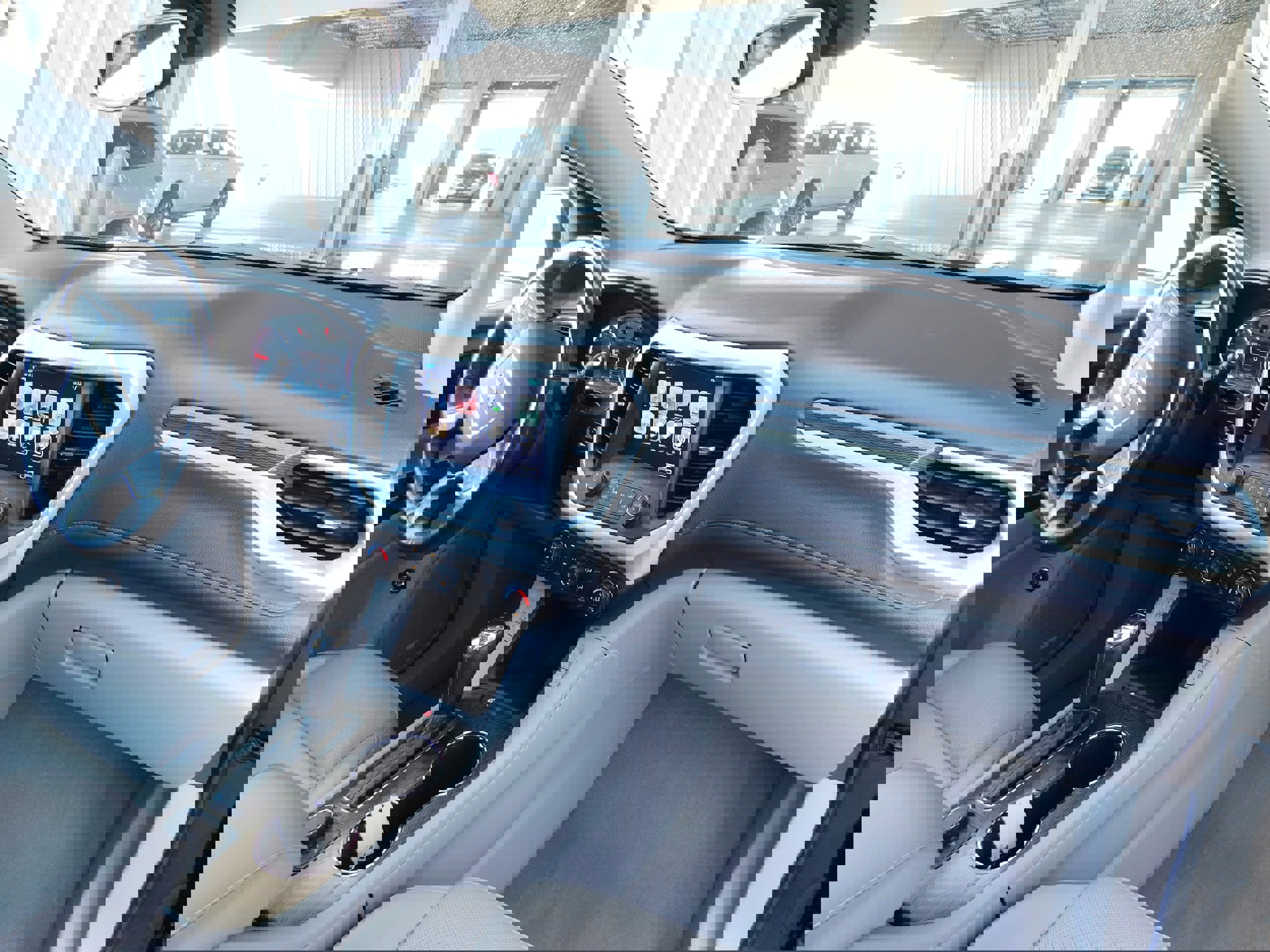 Used 2018 GMC Acadia SLT image 14