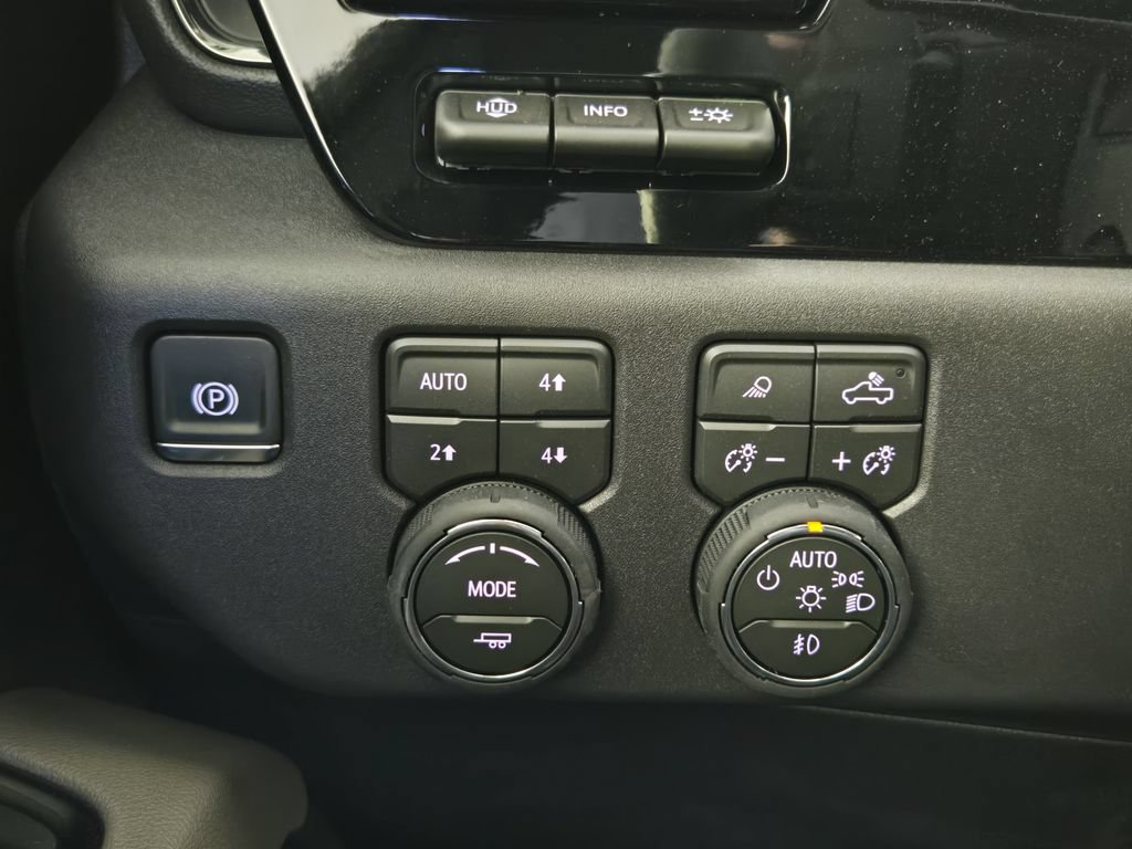 New 2026 Chevrolet Silverado 1500 ZR2 AWD/4WD image 23