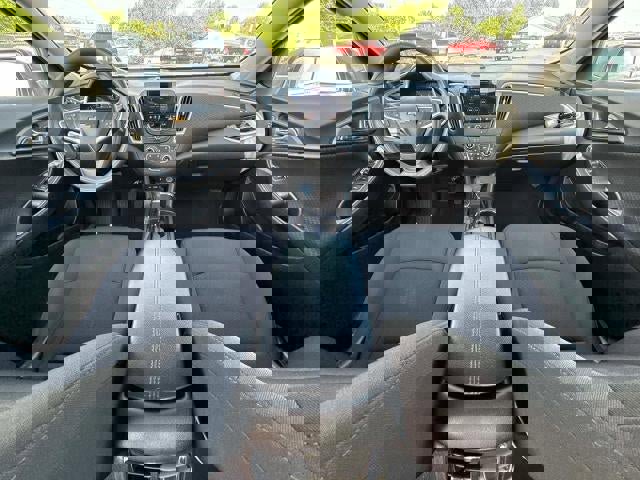 Certified 2022 Chevrolet Malibu LT image 30