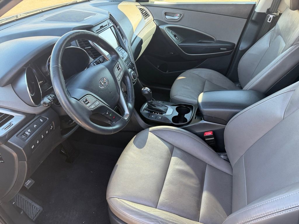 Used 2015 Hyundai Santa Fe Limited w/ Option Group 04 image 11