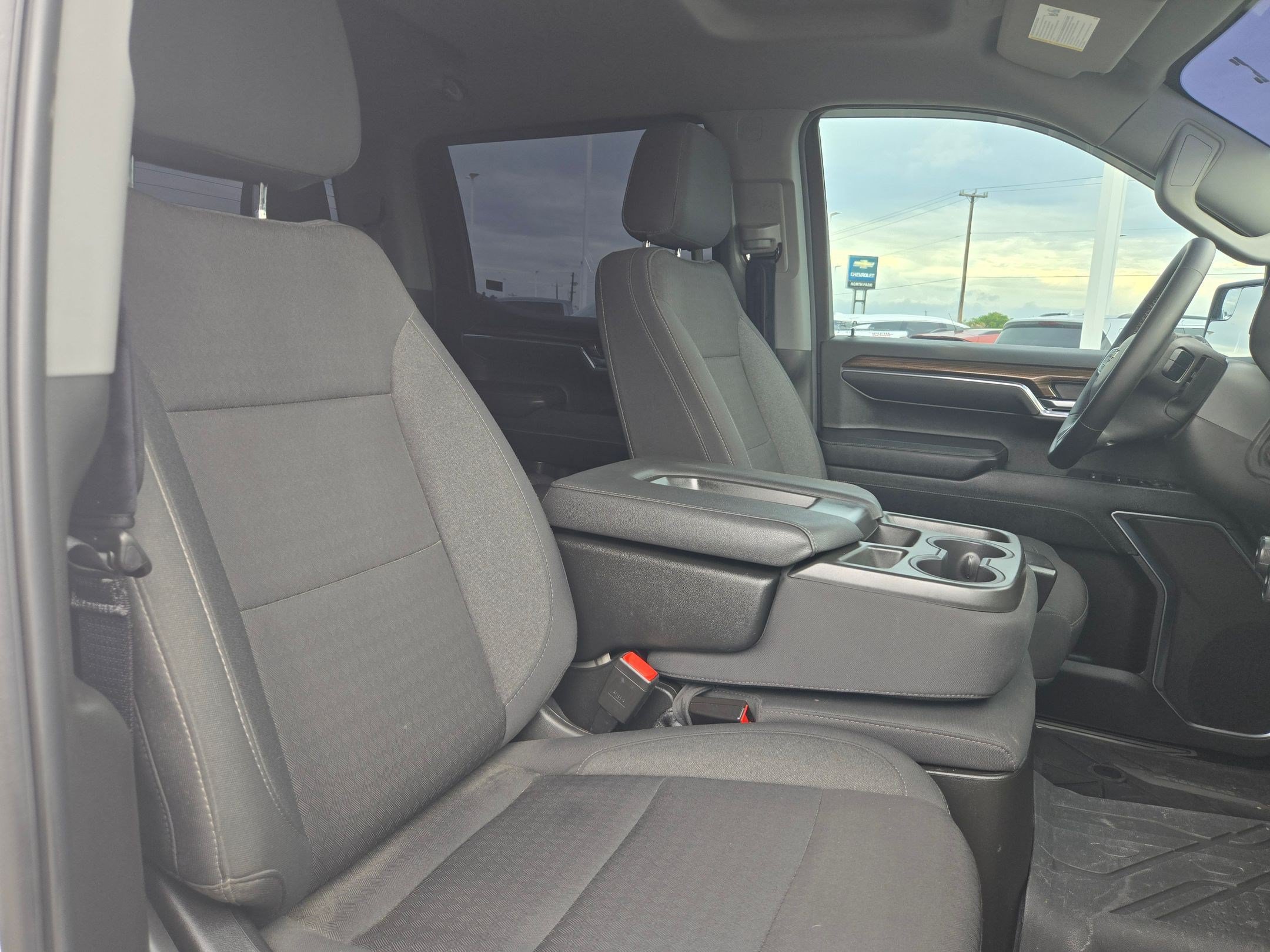 Used 2023 Chevrolet Silverado 1500 LT RWD image 24