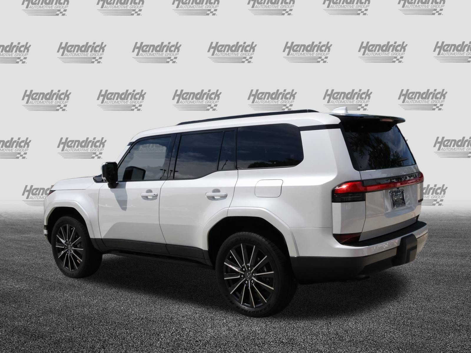 Certified 2026 Lexus GX 550 w/ Accessory Package (2T) AWD/4WD image 7