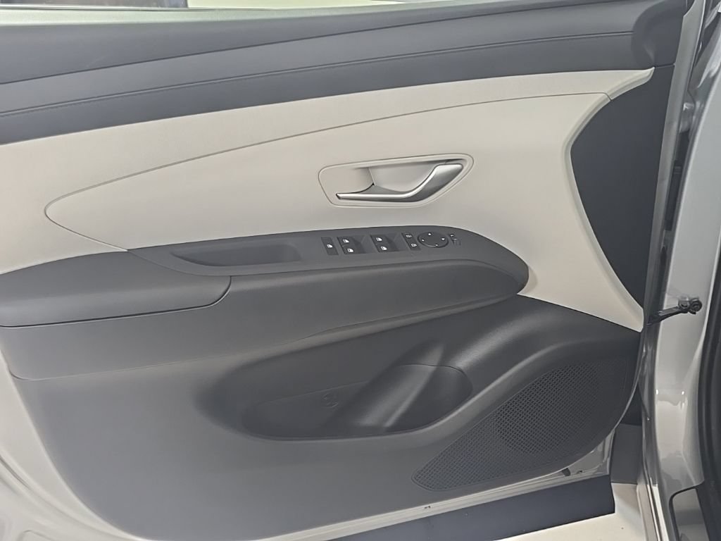 New 2026 Hyundai Tucson SEL FWD image 14