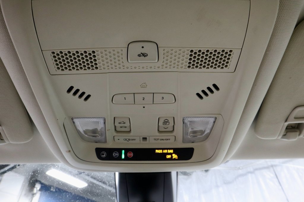 Used 2023 Cadillac XT6 Premium Luxury w/ Technology Package image 27