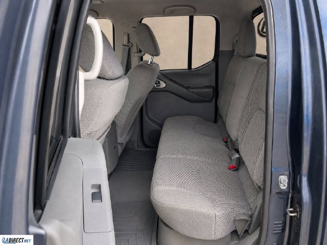 Used 2015 Nissan Frontier SV RWD image 12