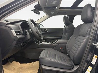 New 2026 Mitsubishi Outlander SE AWD/4WD image 12