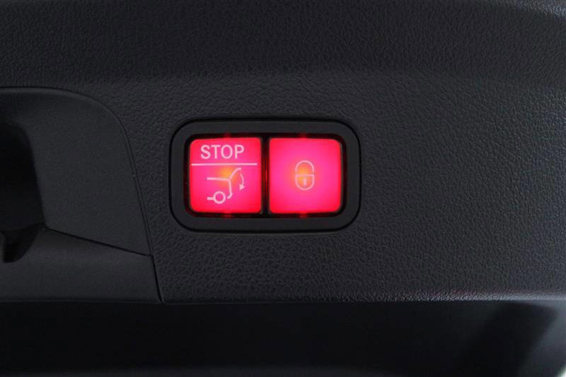 Used 2023 Mercedes-Benz GLE 53 AMG 4MATIC Coupe w/ Parking Assistance Package image 35