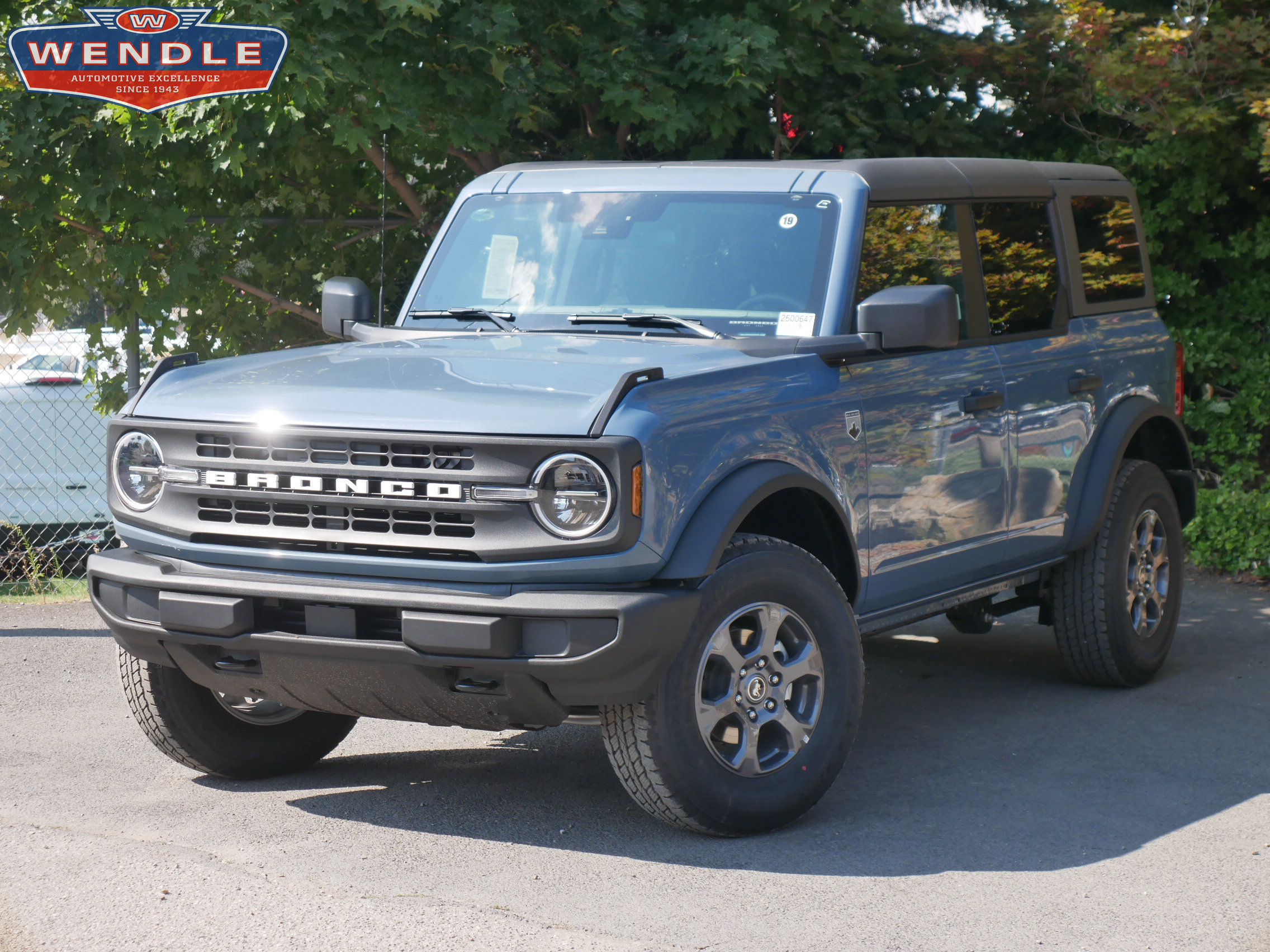 New 2025 Ford Bronco Big Bend image 1