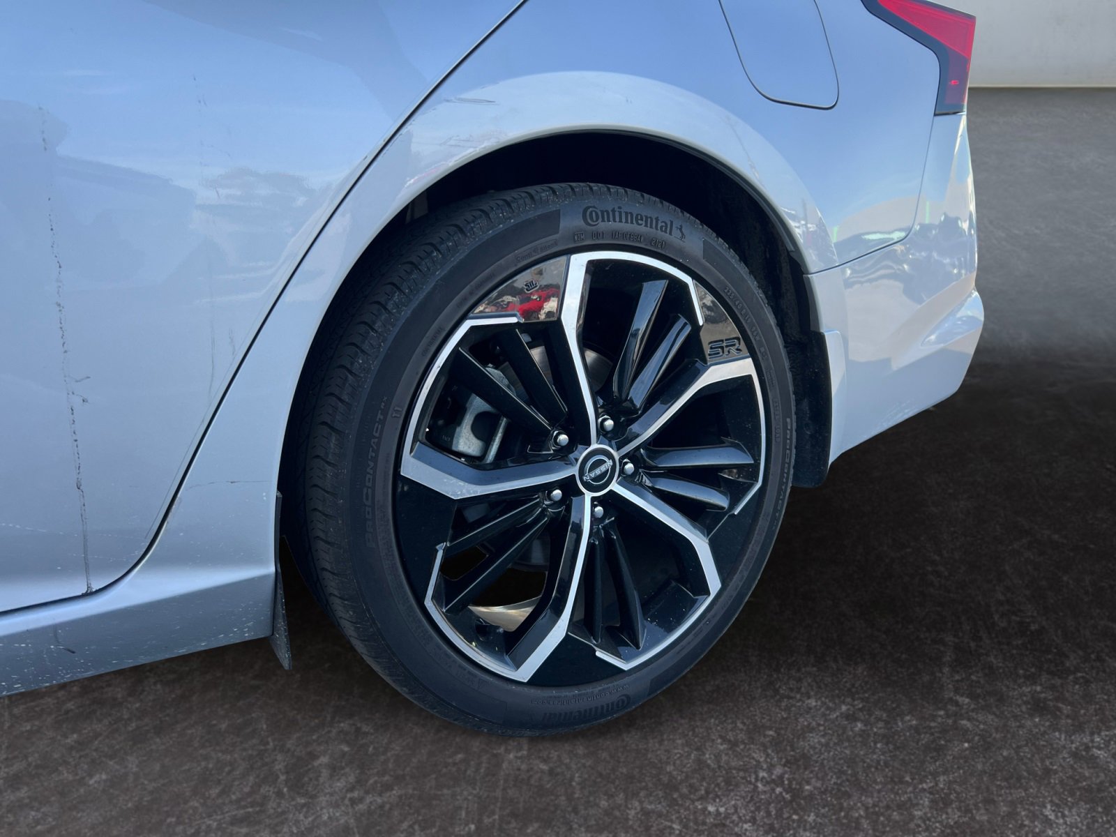 Used 2023 Nissan Altima 2.5 SR image 14