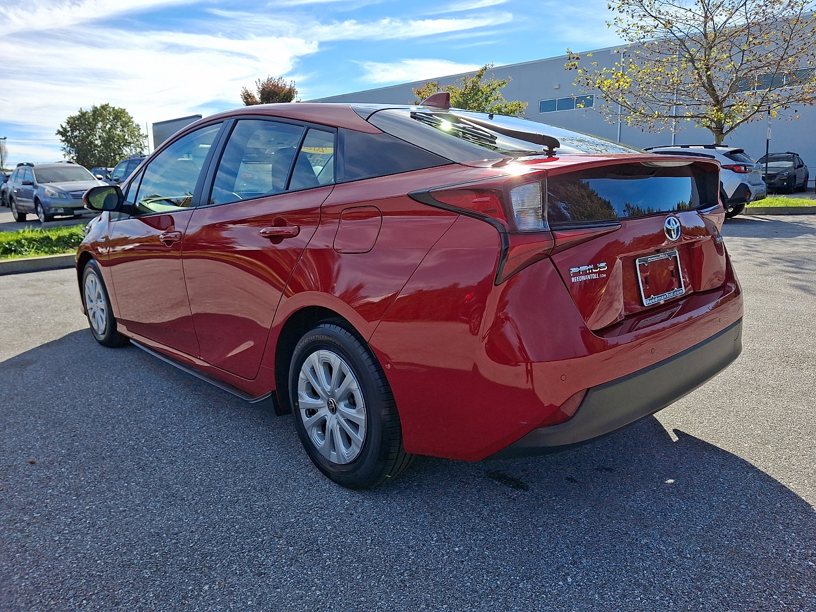 Used 2022 Toyota Prius LE FWD image 4