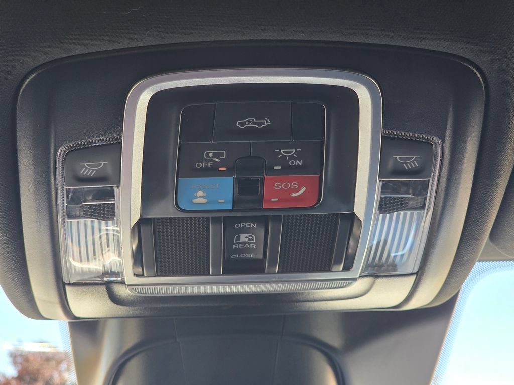 Used 2025 RAM 2500 Laramie w/ Night Edition AWD/4WD image 22
