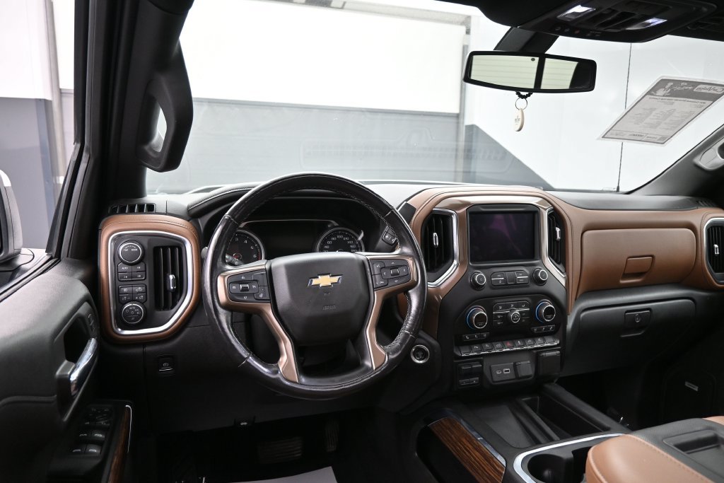 Used 2021 Chevrolet Silverado 1500 High Country AWD/4WD image 25