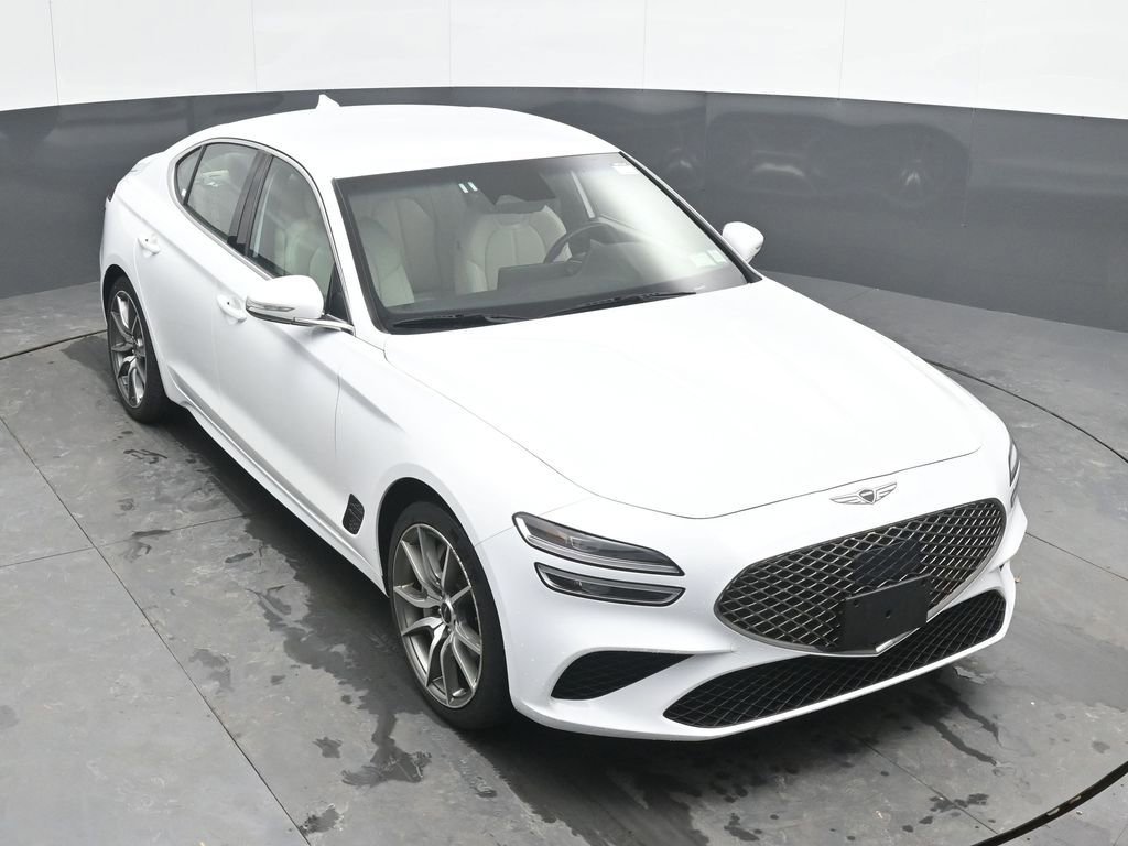 Used 2024 Genesis G70 2.5T image 31