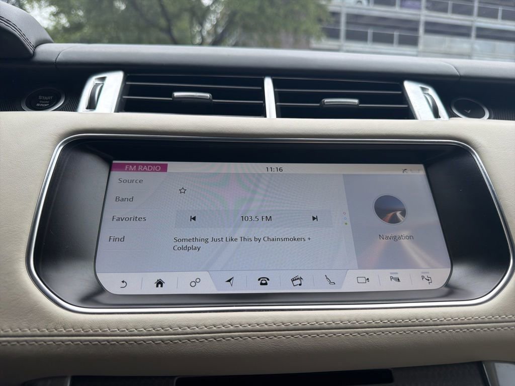 Used 2017 Land Rover Range Rover Sport HSE Dynamic AWD/4WD image 36