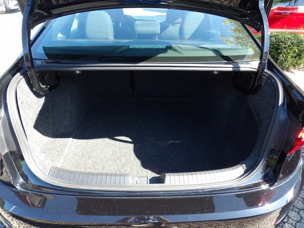 Used 2021 Volkswagen Jetta GLI FWD image 24
