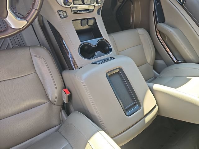 Used 2019 GMC Yukon SLT w/ Open Road Package AWD/4WD image 25