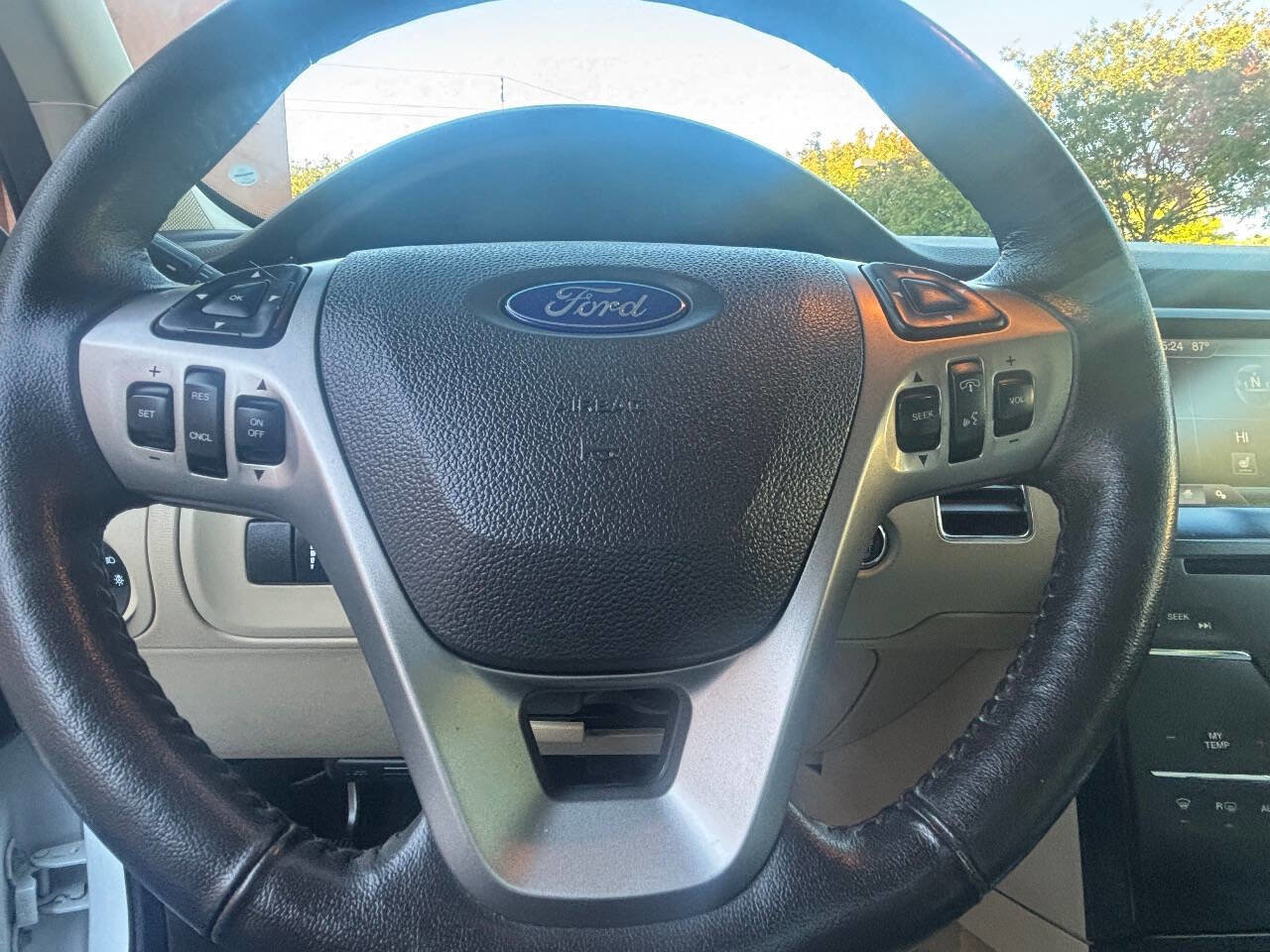 Used 2015 Ford Flex SEL image 21