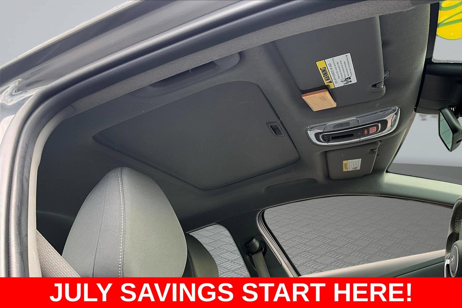 Used 2024 Hyundai Elantra SEL w/ Convenience Package FWD image 30