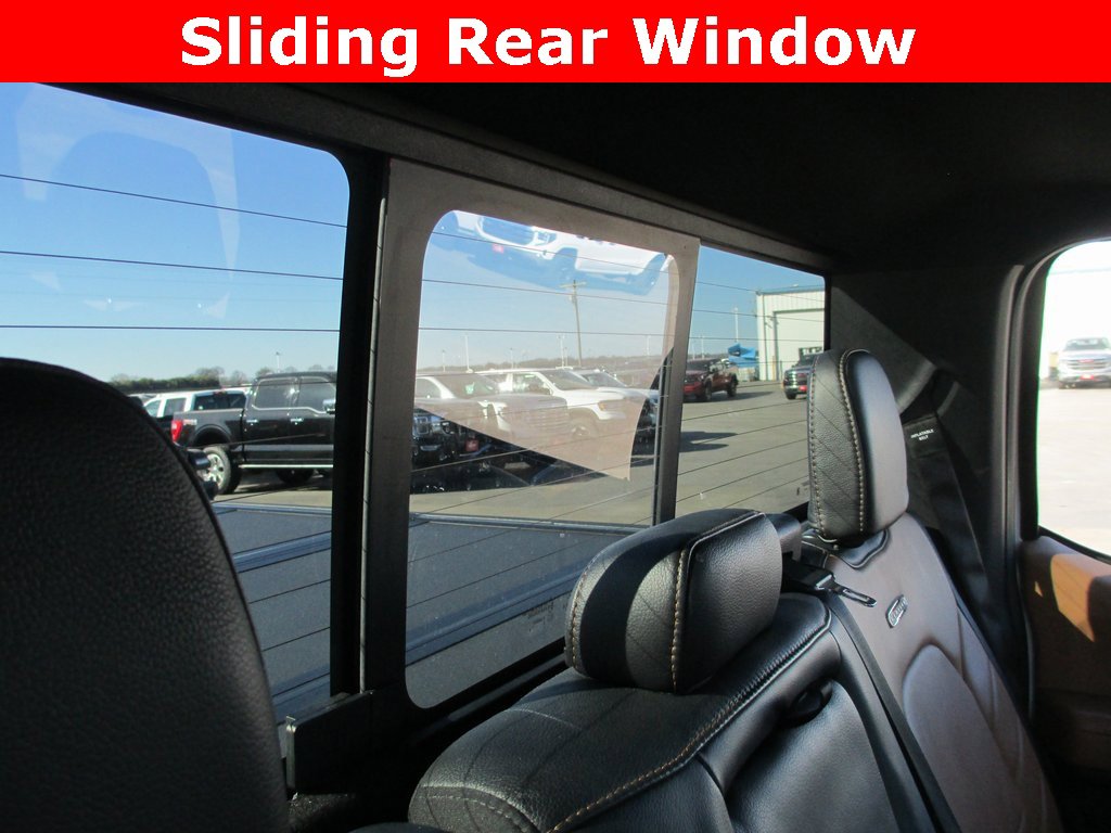 Used 2016 Ford F150 Limited w/ Trailer Tow Package image 26