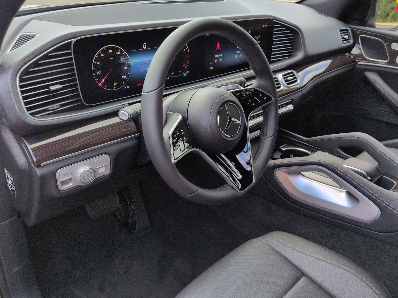 New 2025 Mercedes-Benz GLE 350 4MATIC image 10