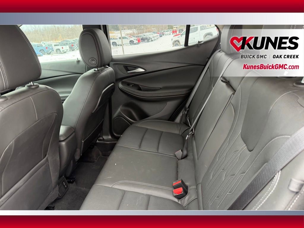 Used 2024 Buick Encore GX Avenir w/ Avenir Convenience Package image 10