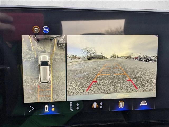 New 2026 Chevrolet Equinox LT w/ Convenience Package II image 13