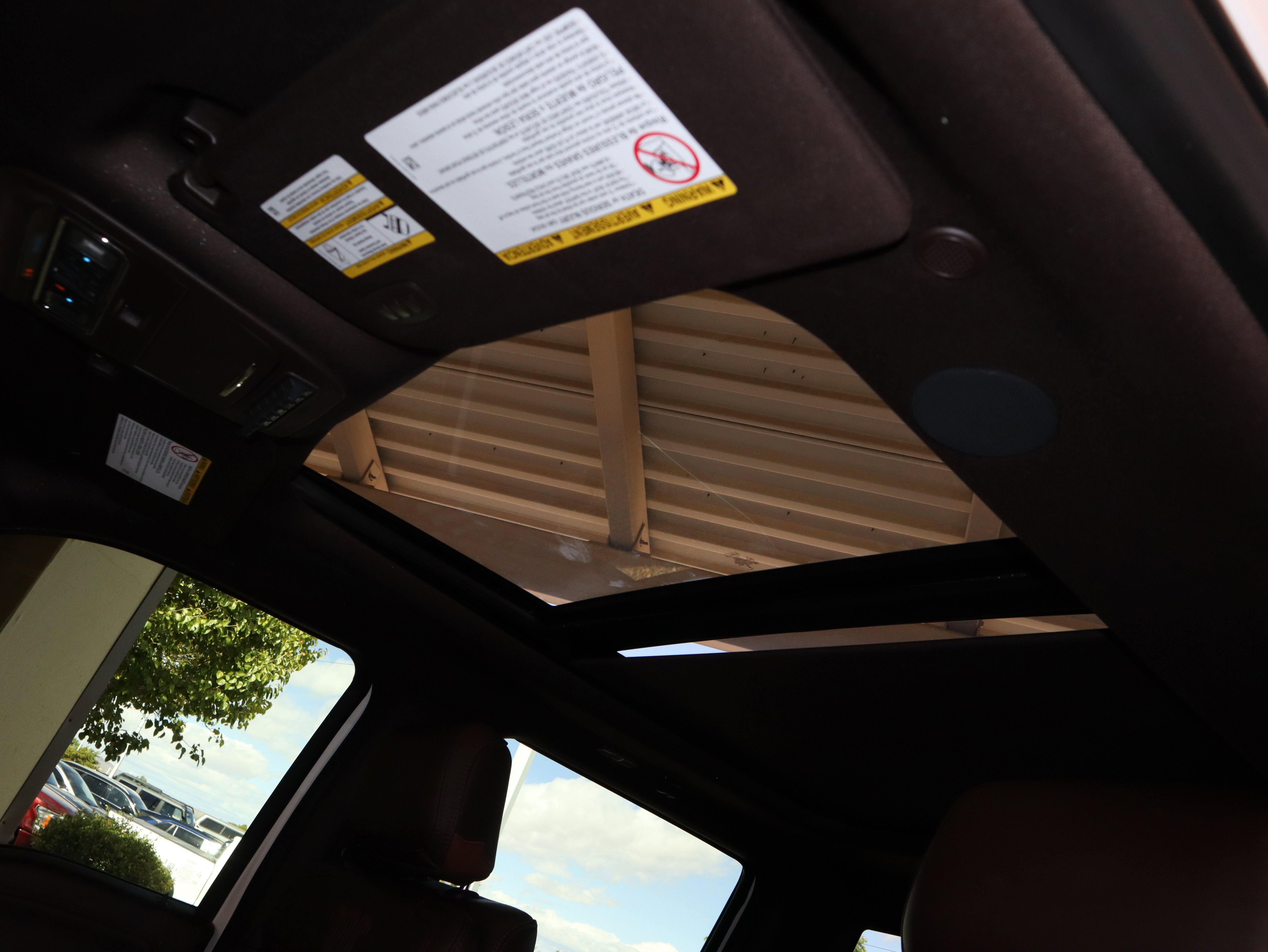 Used 2025 Ford F250 King Ranch w/ Tremor Off-Road Package image 37