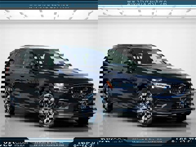 Certified 2023 Volvo V60 B5 Cross Country Plus