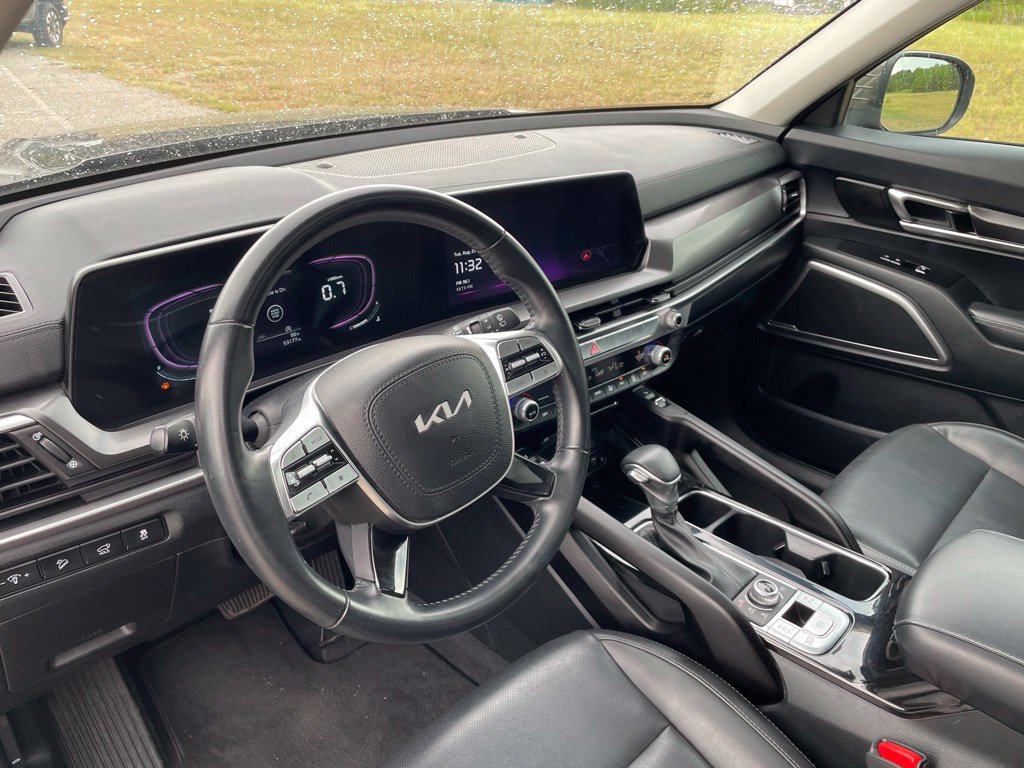 Used 2025 Kia Telluride S AWD/4WD image 31