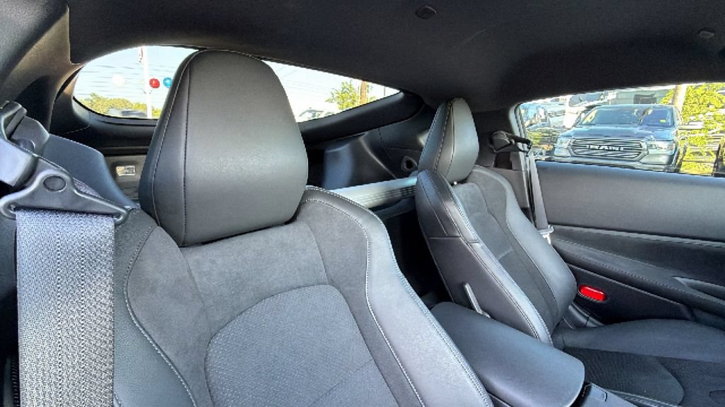 Used 2024 Nissan Z Performance w/ Floor Mat Package RWD image 29