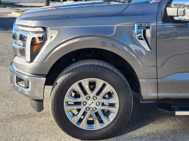 Used 2025 Ford F150 Lariat w/ Equipment Group 502A High AWD/4WD image 5