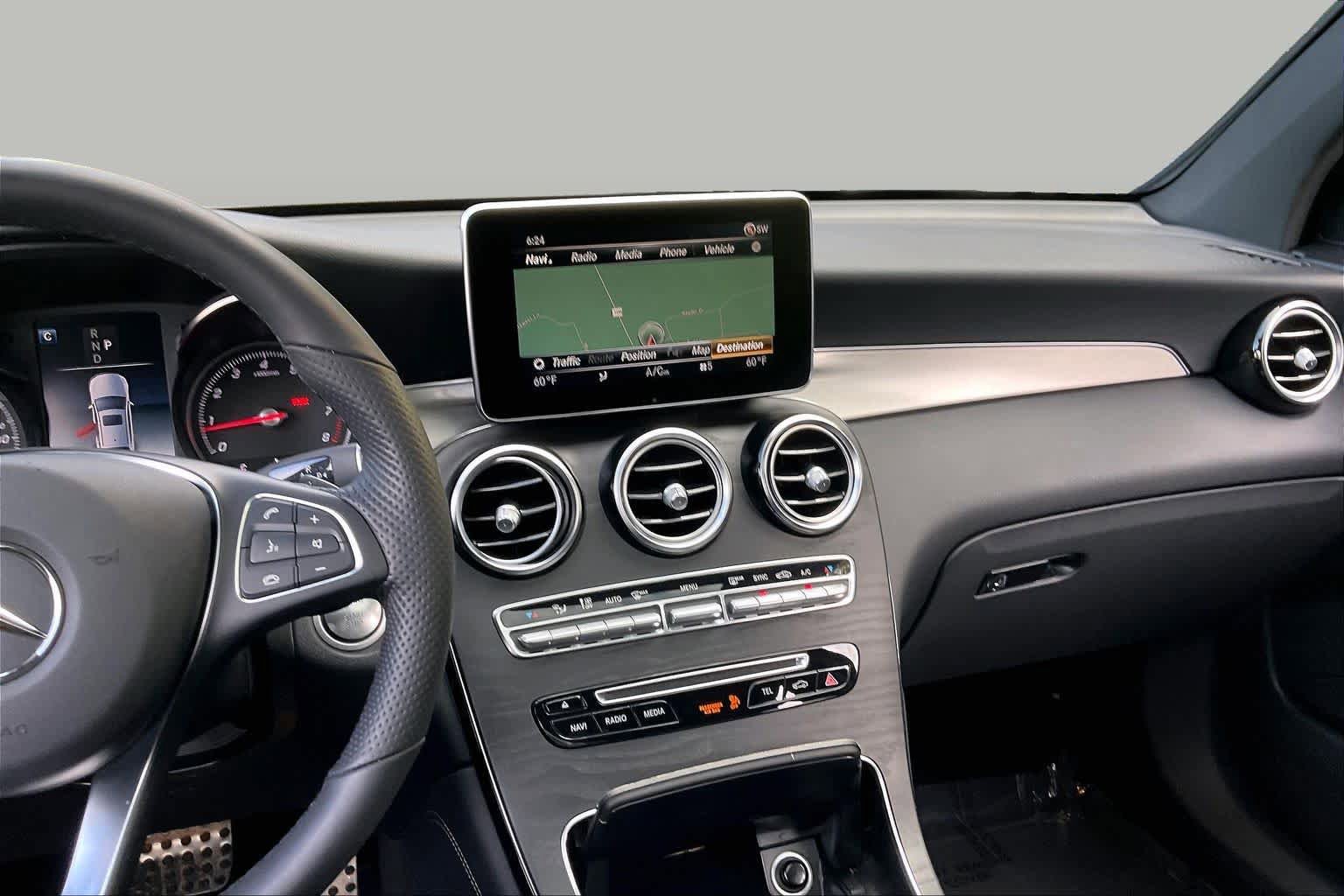 Used 2019 Mercedes-Benz GLC 300 4MATIC Coupe image 6