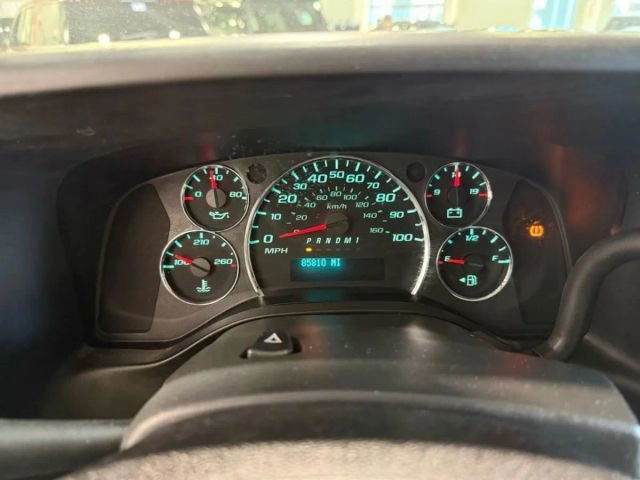 Used 2015 Chevrolet Express 3500 RWD image 16