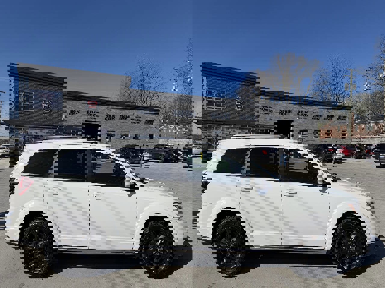 Used 2020 Dodge Journey Crossroad FWD image 8